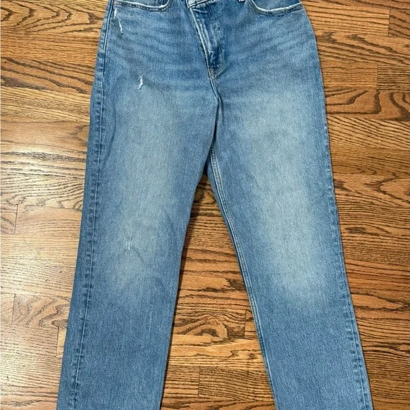 Abercrombie & Fitch High Rise Light Blue Jeans - Picture 2 of 3